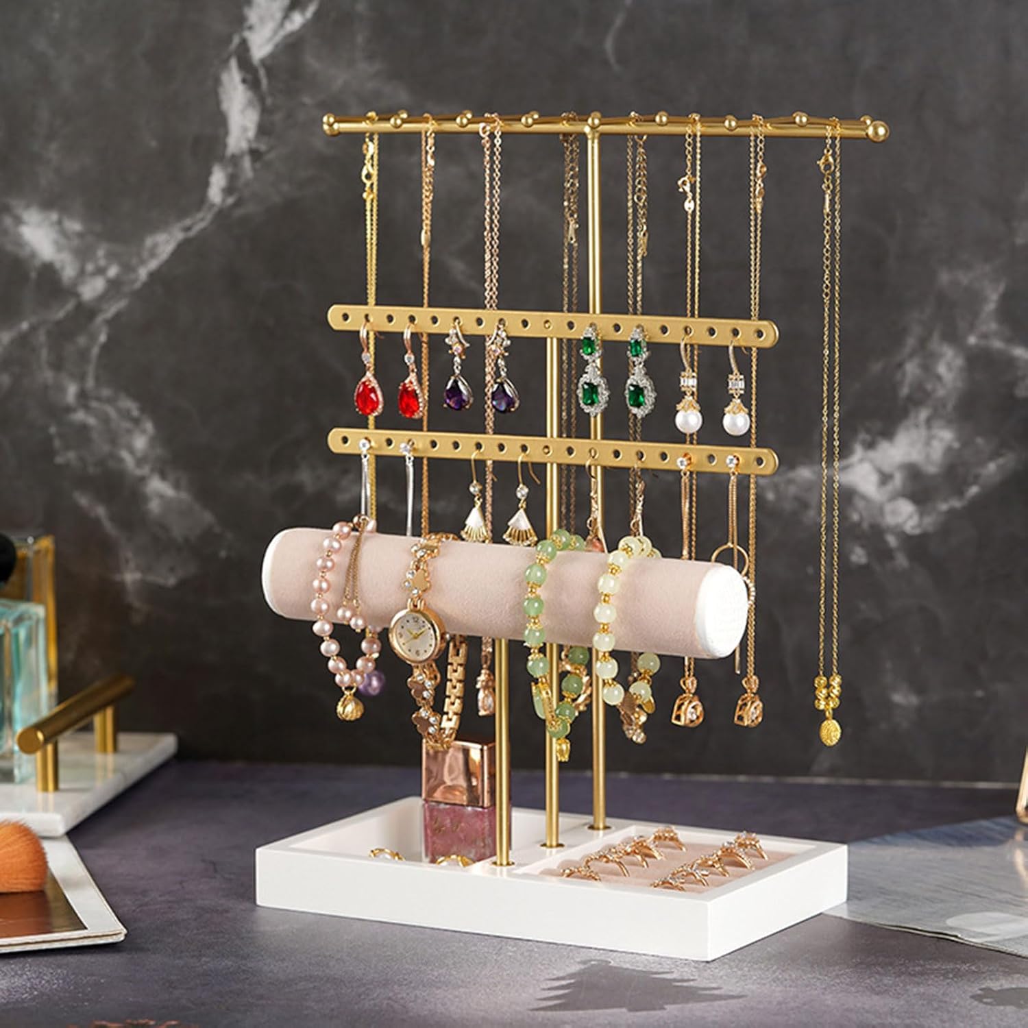 Porte Colliers et Bijoux